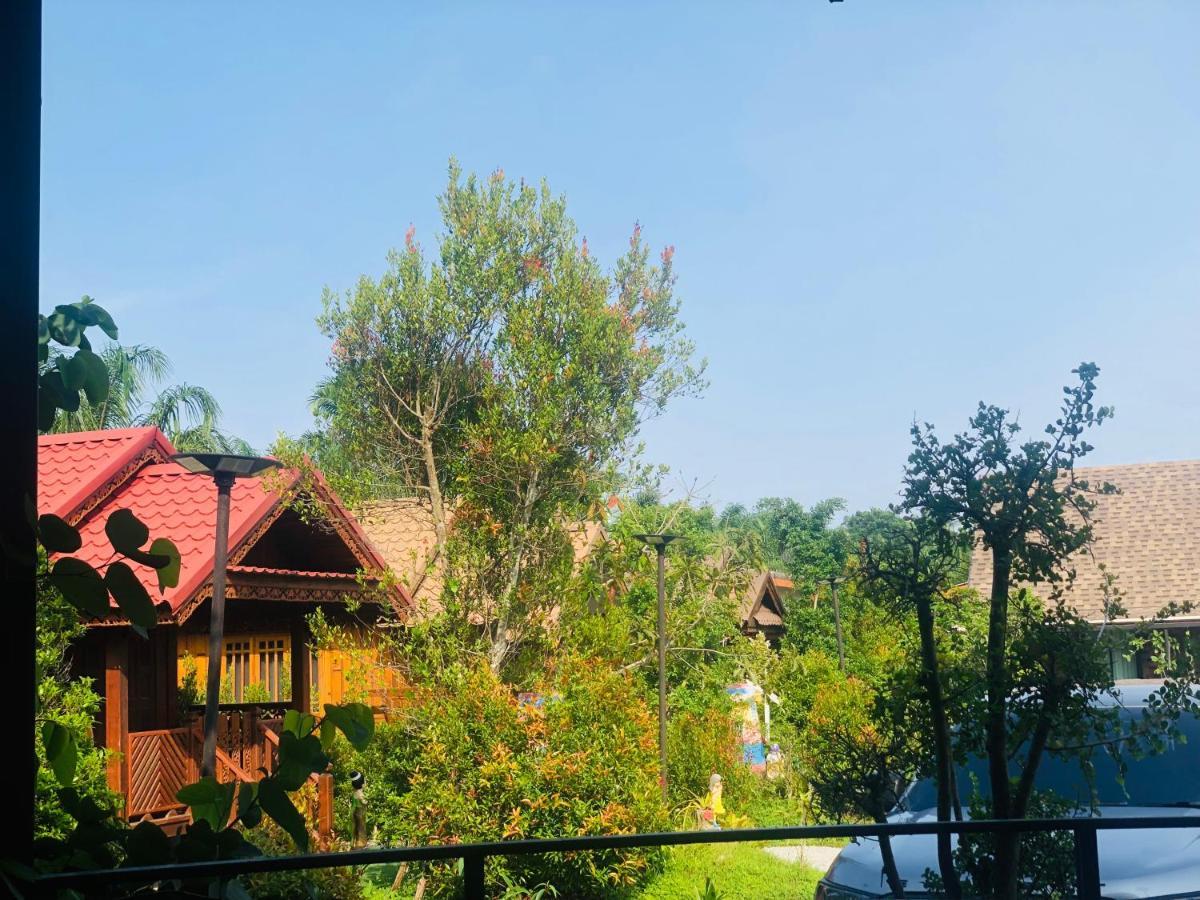Kob Suk Resort K7 , K10 Sichon Ngoại thất bức ảnh