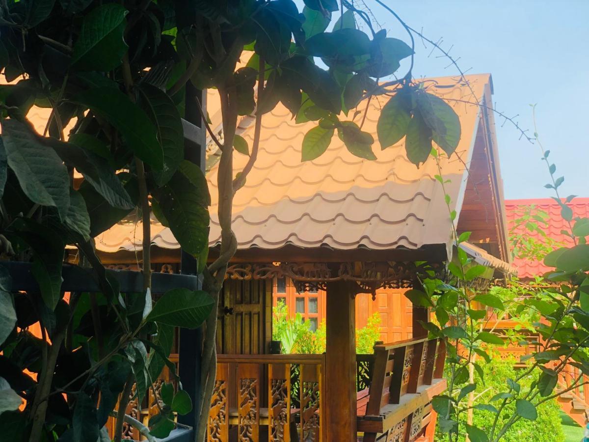 Kob Suk Resort K7 , K10 Sichon Ngoại thất bức ảnh